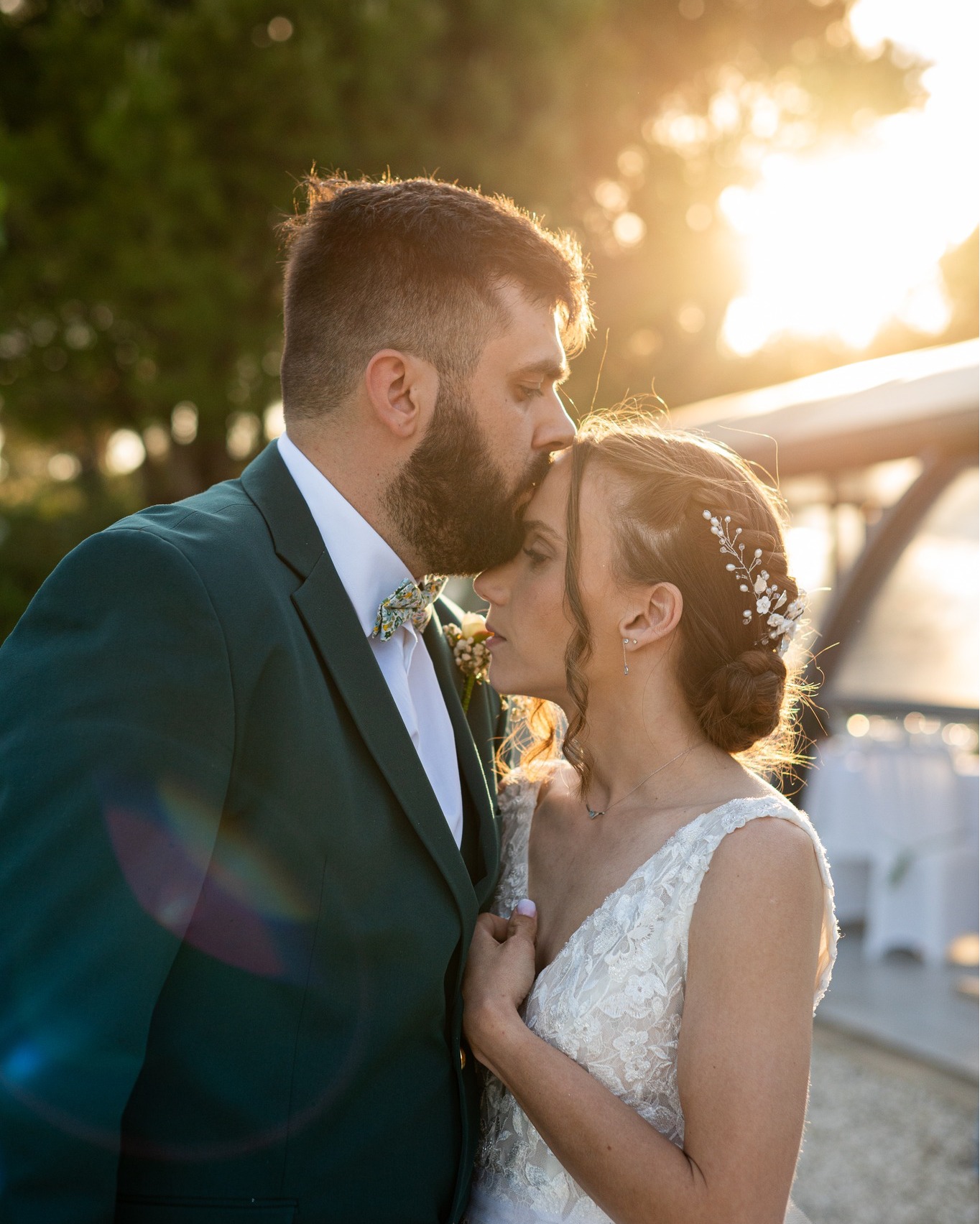 ✨ 𝐌𝐚𝐫𝐢𝐚𝐠𝐞𝐬 𝟐𝟎𝟐𝟔 – 𝐈𝐥 𝐞𝐬𝐭 𝐞𝐧𝐜𝐨𝐫𝐞 𝐭𝐞𝐦𝐩𝐬 𝐝𝐞 𝐫𝐞́𝐬𝐞𝐫𝐯𝐞𝐫 ! ✨
Les réservations sont ouvertes 🤍
2026 est déjà bien remplie, mais 𝐢𝐥 𝐫𝐞𝐬𝐭𝐞 𝐞𝐧𝐜𝐨𝐫𝐞 𝐪𝐮𝐞𝐥𝐪𝐮𝐞𝐬 𝐩𝐥𝐚𝐜𝐞𝐬 𝐝𝐢𝐬𝐩𝐨𝐧𝐢𝐛𝐥𝐞𝐬.
Votre histoire mérite d’être racontée avec émotion, authenticité et élégance. C’est donc le moment idéal pour 𝐫𝐞́𝐬𝐞𝐫𝐯𝐞𝐫 𝐯𝐨𝐭𝐫𝐞 𝐫𝐞𝐩𝐨𝐫𝐭𝐚𝐠𝐞 𝐝𝐞 𝐦𝐚𝐫𝐢𝐚𝐠𝐞 et sécuriser votre date.
💍 𝐎𝐟𝐟𝐫𝐞 𝐬𝐩𝐞́𝐜𝐢𝐚𝐥𝐞 : Pour toute réservation, 𝐣’𝐨𝐟𝐟𝐫𝐞 𝐮𝐧𝐞 𝐬𝐞́𝐚𝐧𝐜𝐞 𝐞𝐧𝐠𝐚𝐠𝐞𝐦𝐞𝐧𝐭 à tous mes mariés ✨
📅 𝐋𝐞𝐬 𝐝𝐚𝐭𝐞𝐬 𝐬𝐨𝐧𝐭 𝐥𝐢𝐦𝐢𝐭𝐞́𝐞𝐬 !
📩 𝐀𝐥𝐨𝐫𝐬 𝐂𝐨𝐧𝐭𝐚𝐜𝐭𝐞𝐳-𝐦𝐨𝐢 en message privé pour recevoir les informations et les disponibilités
Hâte de raconter votre plus belle journée 🤍
.
.
#mariage2026 #ReportageMariage #PhotographeMariage #photographenimes