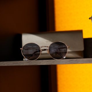 📱✨ 𝐂𝐎𝐌𝐌𝐔𝐍𝐈𝐓𝐘 𝐌𝐀𝐍𝐀𝐆𝐄𝐌𝐄𝐍𝐓 𝐏𝐎𝐔𝐑 𝐋𝐄𝐒 𝐏𝐑𝐎𝐅𝐄𝐒𝐒𝐈𝐎𝐍𝐍𝐄𝐋𝐒 ✨
Aujourd’hui, être présent sur les réseaux sociaux ne suffit plus. 𝐈𝐥 𝐟𝐚𝐮𝐭 𝐞̂𝐭𝐫𝐞 𝐯𝐢𝐬𝐢𝐛𝐥𝐞, 𝐜𝐨𝐡𝐞́𝐫𝐞𝐧𝐭 𝐞𝐭 𝐢𝐦𝐩𝐚𝐜𝐭𝐚𝐧𝐭.
Entre la gestion de votre entreprise, vos clients, vos rendez-vous…la communication passe souvent au second plan.
Et pourtant, elle est essentielle pour développer votre notoriété et attirer les bons clients.
Je vous accompagne dans la gestion et le développement de votre présence en ligne 🤍
✨𝐂𝐢𝐧𝐝𝐲𝐟𝐥𝐩 𝐏𝐡𝐨𝐭𝐨𝐠𝐫𝐚𝐩𝐡𝐢𝐞, 𝐜𝐞 𝐧’𝐞𝐬𝐭 𝐩𝐚𝐬 𝐬𝐞𝐮𝐥𝐞𝐦𝐞𝐧𝐭 𝐝𝐞 𝐥𝐚 𝐩𝐡𝐨𝐭𝐨…
C’est aussi une vision, une stratégie et une image de marque pensée dans les moindres détails.
💼 𝐂𝐞 𝐪𝐮𝐞 𝐣𝐞 𝐯𝐨𝐮𝐬 𝐩𝐫𝐨𝐩𝐨𝐬𝐞 :
- 𝐂𝐫𝐞́𝐚𝐭𝐢𝐨𝐧 𝐝𝐞 𝐜𝐨𝐧𝐭𝐞𝐧𝐮 (𝐩𝐡𝐨𝐭𝐨𝐬, 𝐯𝐢𝐝𝐞́𝐨𝐬, 𝐯𝐢𝐬𝐮𝐞𝐥𝐬)
- 𝐒𝐭𝐫𝐚𝐭𝐞́𝐠𝐢𝐞 𝐞́𝐝𝐢𝐭𝐨𝐫𝐢𝐚𝐥𝐞 𝐚𝐝𝐚𝐩𝐭𝐞́𝐞 𝐚̀ 𝐯𝐨𝐭𝐫𝐞 𝐚𝐜𝐭𝐢𝐯𝐢𝐭𝐞́
- 𝐑𝐞́𝐝𝐚𝐜𝐭𝐢𝐨𝐧 𝐝𝐞𝐬 𝐩𝐮𝐛𝐥𝐢𝐜𝐚𝐭𝐢𝐨𝐧𝐬
- 𝐏𝐥𝐚𝐧𝐢𝐟𝐢𝐜𝐚𝐭𝐢𝐨𝐧 𝐞𝐭 𝐠𝐞𝐬𝐭𝐢𝐨𝐧 𝐝𝐞 𝐯𝐨𝐬 𝐫𝐞́𝐬𝐞𝐚𝐮𝐱
- 𝐇𝐚𝐫𝐦𝐨𝐧𝐢𝐬𝐚𝐭𝐢𝐨𝐧 𝐝𝐞 𝐯𝐨𝐭𝐫𝐞 𝐢𝐦𝐚𝐠𝐞 𝐝𝐞 𝐦𝐚𝐫𝐪𝐮𝐞
𝐌𝐨𝐧 𝐨𝐛𝐣𝐞𝐜𝐭𝐢𝐟 ? Mettre en lumière votre savoir-faire, valoriser votre univers et créer une communication alignée avec vos valeurs.
Que vous soyez entrepreneur, commerçant, artisan ou dirigeant, votre communication mérite d’être professionnelle et authentique.
📍Basée à Nîmes – accompagnement local & à distance
📩 Infos & devis : Cindyflp.photographie@gmail.com
.
.
.
#Communitymanager #cmfreelance #communicationdigitale #entrepreneur #photographenimes #Imagedemarque