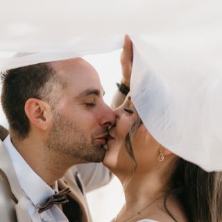 ❤️ 𝐎𝐅𝐅𝐑𝐄 𝐒𝐏𝐄́𝐂𝐈𝐀𝐋𝐄 : 𝐌𝐀𝐑𝐈𝐀𝐆𝐄 𝐂𝐈𝐕𝐈𝐋 ❤️

Il y a ceux qui choisissent de célébrer leur mariage civil la veille ou quelques mois avant le grand jour, en petit comité…

Et il y a ceux qui souhaitent simplement de beaux souvenirs, même sans photographe toute la journée.

Pour vous, j’ai créé 𝐮𝐧𝐞 𝐟𝐨𝐫𝐦𝐮𝐥𝐞 𝐭𝐨𝐮𝐭𝐞 𝐝𝐨𝐮𝐜𝐞, adaptée à vos besoins ✨

📸 𝐂𝐞 𝐪𝐮𝐞 𝐣𝐞 𝐯𝐨𝐮𝐬 𝐩𝐫𝐨𝐩𝐨𝐬𝐞 :
• Le reportage complet de votre cérémonie civile
• Les photos de groupe
• Une séance couple pleine d’émotions
. Une galerie privée en ligne pour revivre chaque instant

💍 𝐔𝐧𝐞 𝐨𝐟𝐟𝐫𝐞 𝐚𝐮 𝐩𝐫𝐢𝐱 𝐭𝐨𝐮𝐭 𝐝𝐨𝐮𝐱 𝐝𝐞 𝟑𝟎𝟎€

Que votre mariage civil soit votre célébration principale ou un moment plus intime avant une cérémonie laïque ou religieuse, je vous accompagne avec bienveillance, naturel et créativité 🌿

⚠️ Offre valable les week-ends hors saison, ou en semaine durant la haute saison (hors jours fériés).
⏳ Présence de 𝟐 𝐡𝐞𝐮𝐫𝐞𝐬

𝐄𝐧𝐯𝐢𝐞 𝐝’𝐞𝐧 𝐬𝐚𝐯𝐨𝐢𝐫 𝐩𝐥𝐮𝐬 ?
📩 𝐂𝐢𝐧𝐝𝐲𝐟𝐥𝐩.𝐩𝐡𝐨𝐭𝐨𝐠𝐫𝐚𝐩𝐡𝐢𝐞@𝐠𝐦𝐚𝐢𝐥.𝐜𝐨𝐦
.
.
# #reportagemariage #photographemariage #photographenimes #nimes