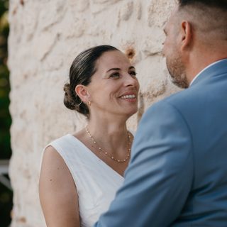 𝐒𝐄́𝐀𝐍𝐂𝐄 𝐄𝐍𝐆𝐀𝐆𝐄𝐌𝐄𝐍𝐓 𝐕𝐒 𝐌𝐀𝐑𝐈𝐀𝐆𝐄 💍✨

Une séance engagement est important, pour que vous soyez à l’aise le jour J. 

📸 𝐏𝐨𝐮𝐫𝐪𝐮𝐨𝐢 𝐜’𝐞𝐬𝐭 𝐬𝐢 𝐢𝐦𝐩𝐨𝐫𝐭𝐚𝐧𝐭 ?
– Vous sentir à l’aise et naturels devant l’objectif
– Apprendre à lâcher prise et profiter du moment
– Créer une vraie connexion avec votre photographe
– Capturer votre complicité avant le jour J
– Avoir de magnifiques souvenirs à deux, en toute simplicité

✨ Résultat : le jour du mariage, vous êtes détendus, confiants… et ça se voit sur vos photos 💫

📅 Réserve ton reportage de mariage 
📩 Contacte-moi pour en savoir plus

#Mariage #SéanceEngagement #mariage2026 #mariage2027 #reportagemariage