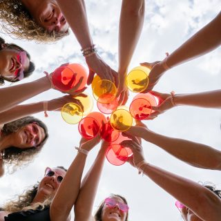 ✨ 𝐄𝐕𝐉𝐅 𝐒𝐇𝐎𝐎𝐓𝐈𝐍𝐆 𝐏𝐇𝐎𝐓𝐎 – 𝐂𝐀𝐏𝐓𝐔𝐑𝐄𝐙 𝐃𝐄𝐒 𝐒𝐎𝐔𝐕𝐄𝐍𝐈𝐑𝐒 𝐈𝐍𝐎𝐔𝐁𝐋𝐈𝐀𝐁𝐋𝐄𝐒✨

Le soleil est de retour… et la saison des EVJF est lancée ☀️💍

Offrez à votre future mariée une expérience unique avec un shooting photo entre amies 📸💖

Créez des souvenirs magiques dans le lieu de votre choix : en ville, à la plage ou même dans votre maison de location… tout est possible ✨

📍 Nîmes et ses alentours 

📩 Écrivez-nous en DM pour organiser un EVJF sur-mesure à l’image de la future mariée 💕

#EVJF #EVJFParis #ShootingPhoto #TeamBride #SouvenirsMagiques  #nimes