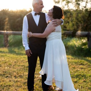 𝐈𝐥 𝐲 𝐚 𝐮𝐧 𝐚𝐧… 🤍

Lise & Manu se disaient "oui", entourés de leurs proches, lors d'une journée remplie d'amour, de rires et d'émotions. ✨

Un an plus tard, ces images me rappellent pourquoi j'aime tant raconter vos histoires. Chaque mariage est unique, et chaque instant mérite d'être immortalisé.

🤍 Et si le prochain reportage était le vôtre ?

📅 𝐋𝐞 𝐜𝐚𝐥𝐞𝐧𝐝𝐫𝐢𝐞𝐫 𝟐𝟎𝟐𝟕 𝐞𝐬𝐭 𝐨𝐮𝐯𝐞𝐫𝐭 (𝐥𝐞𝐬 𝐝𝐚𝐭𝐞𝐬 𝐩𝐚𝐫𝐭𝐞𝐧𝐭 𝐯𝐢𝐭𝐞 !).�
🎁 -𝟑𝟎 % 𝐬𝐮𝐫 𝐥𝐞𝐬 𝐝𝐞𝐫𝐧𝐢𝐞𝐫𝐬 𝐦𝐚𝐫𝐢𝐚𝐠𝐞𝐬 𝐝𝐢𝐬𝐩𝐨𝐧𝐢𝐛𝐥𝐞𝐬 𝐞𝐧 𝟐𝟎𝟐𝟔.

📍Gard, Vaucluse, Hérault & Bouches-du-Rhône.

#nimes #reportagemariage #photographemariage #photographenimes #mariage2027